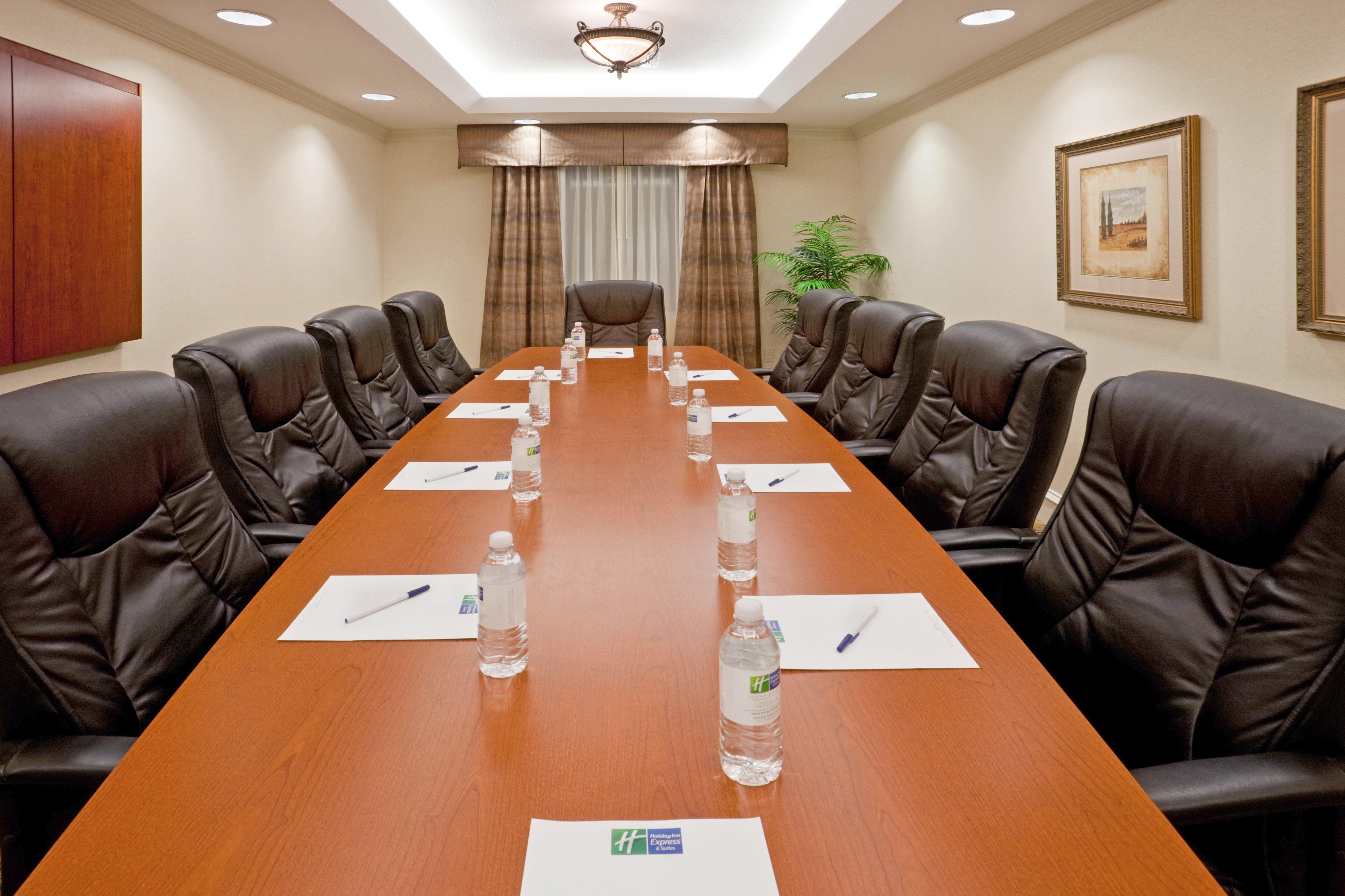Holiday Inn Express & Suites Waxahachie By Ihg Buitenkant foto