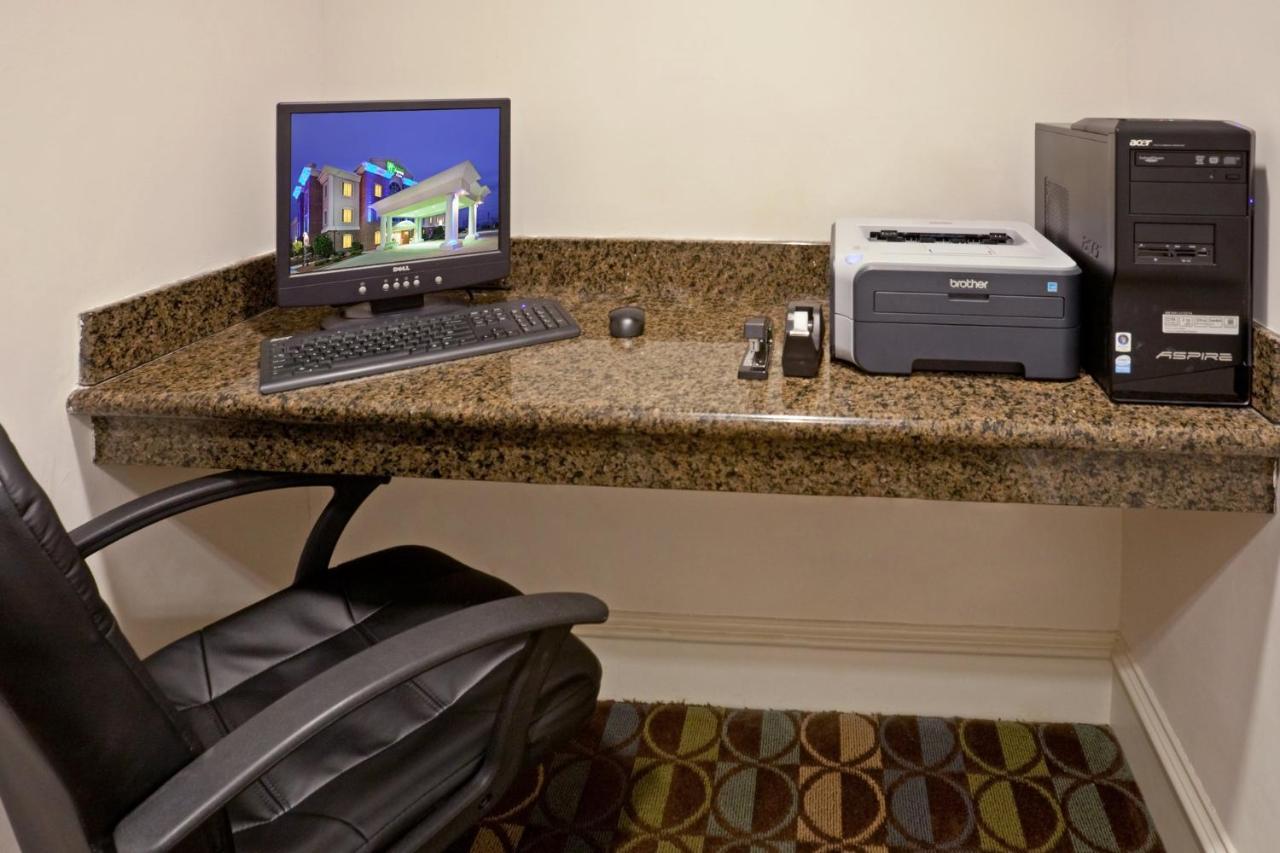 Holiday Inn Express & Suites Waxahachie By Ihg Buitenkant foto